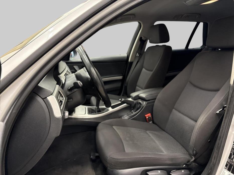 BMW 320 2006