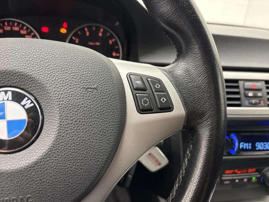 BMW 320 2006