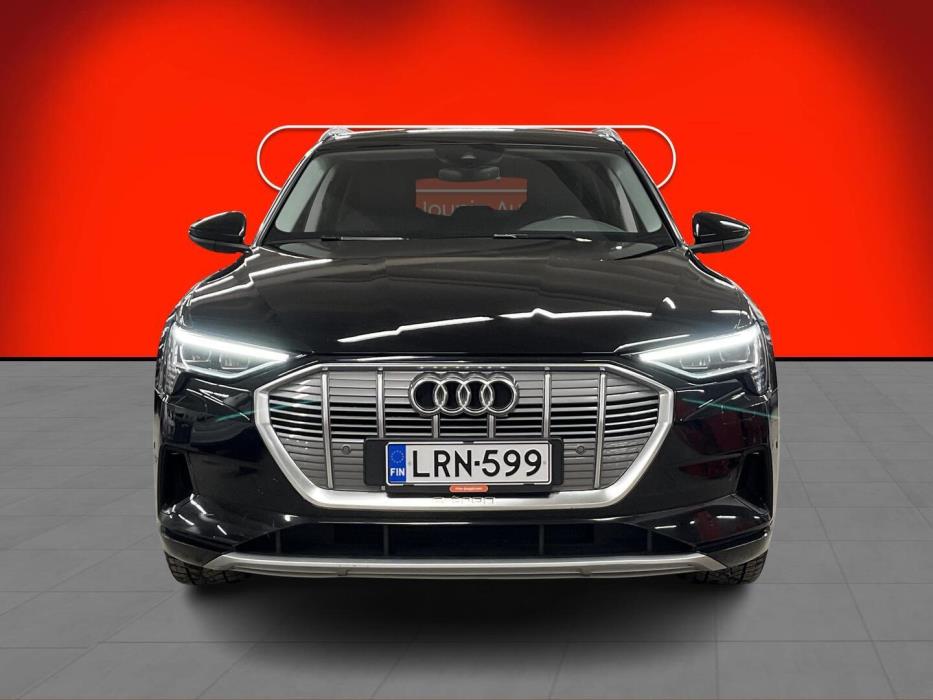 AUDI e-tron 2020
