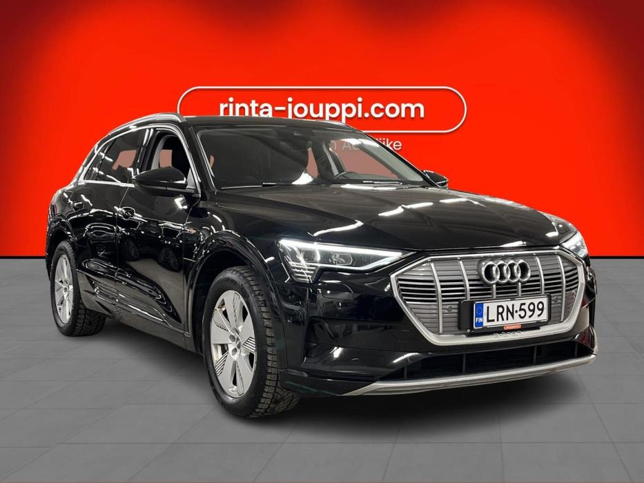 AUDI e-tron 2020