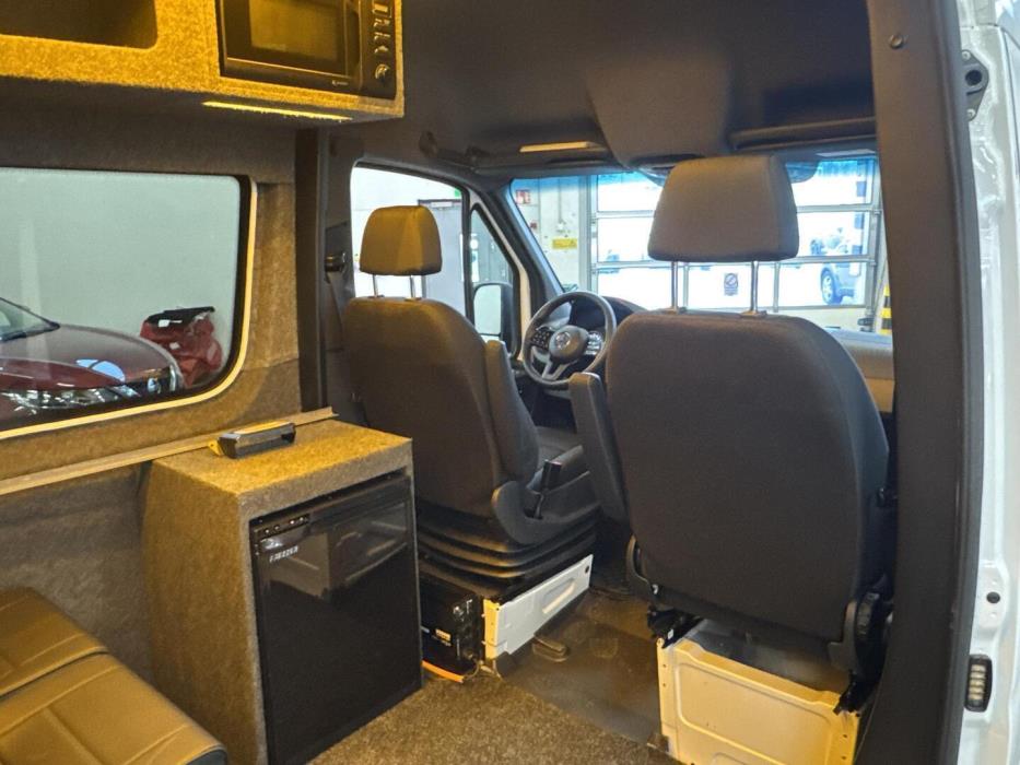 MERCEDES-BENZ Sprinter 2022