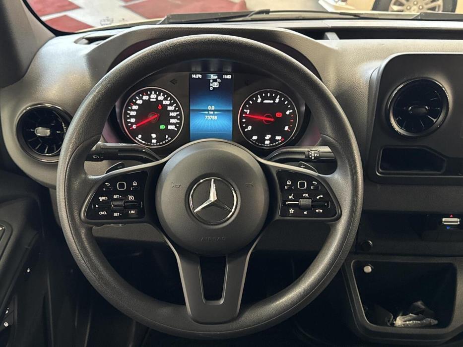 MERCEDES-BENZ Sprinter 2022