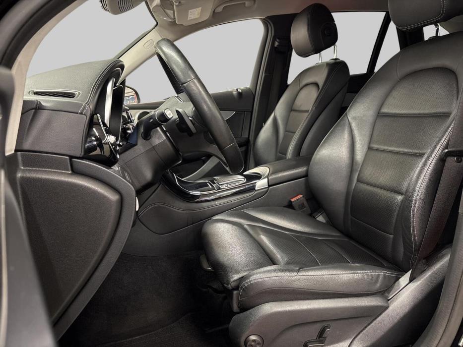 MERCEDES-BENZ GLC 2019