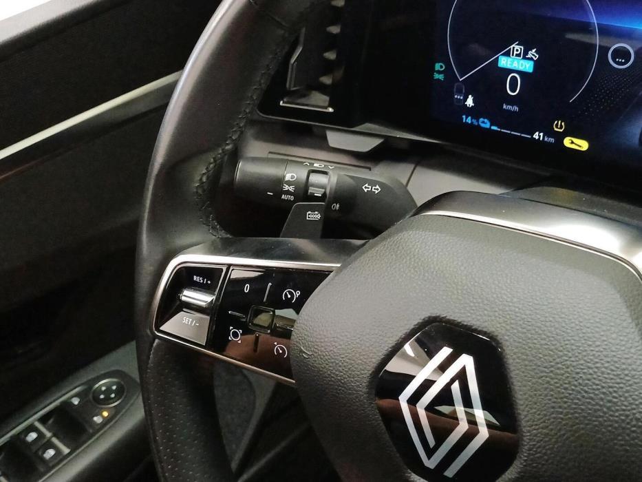 RENAULT Megane 2022