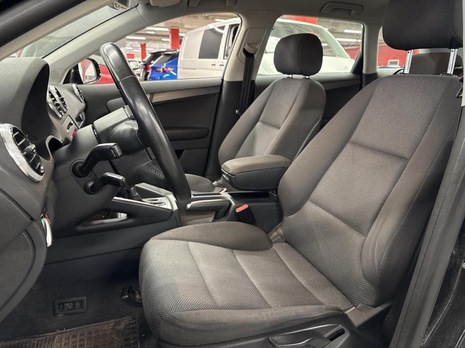 AUDI A3 2011
