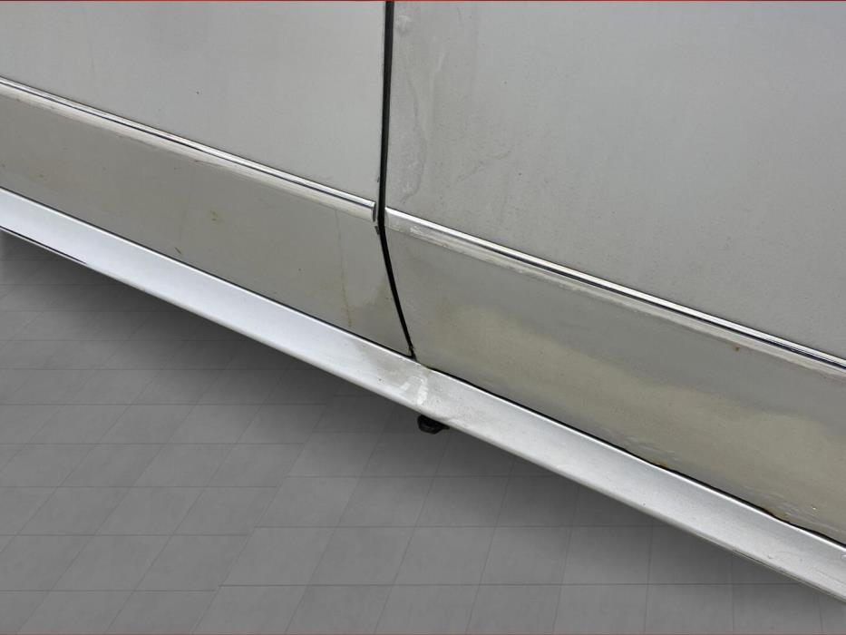 MERCEDES-BENZ E 2010