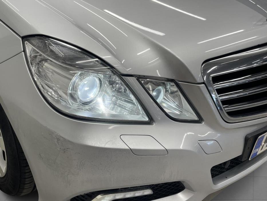 MERCEDES-BENZ E 2010