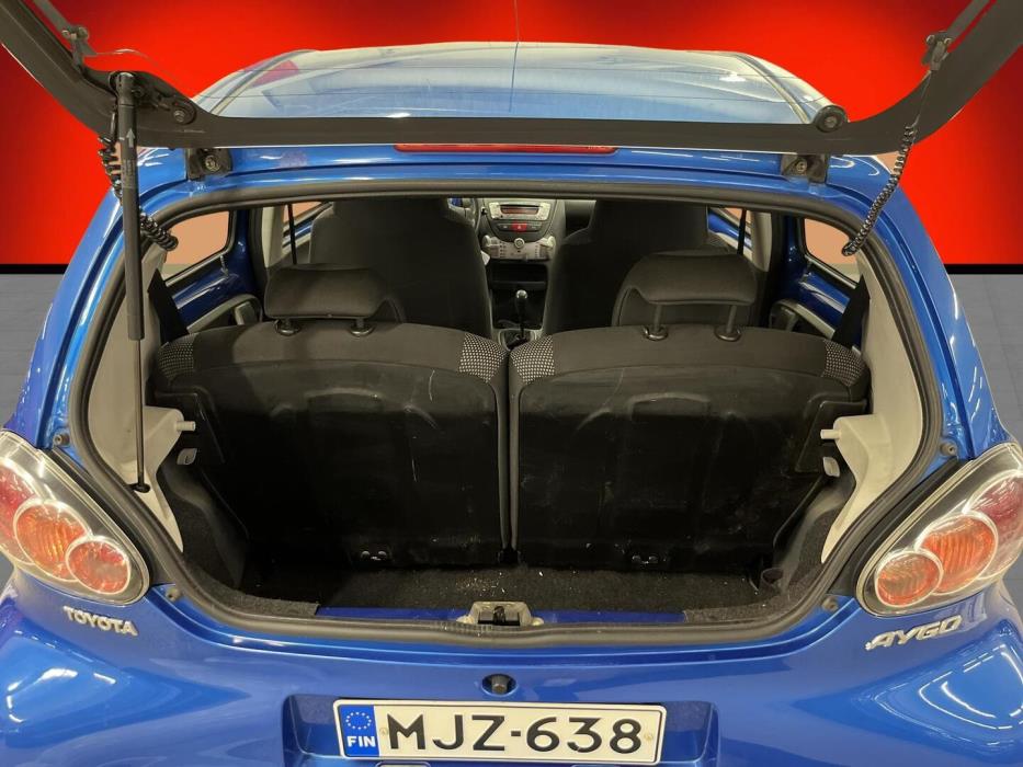 TOYOTA AYGO 2010
