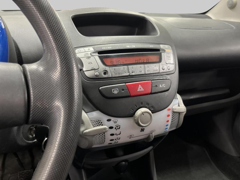 TOYOTA AYGO 2010