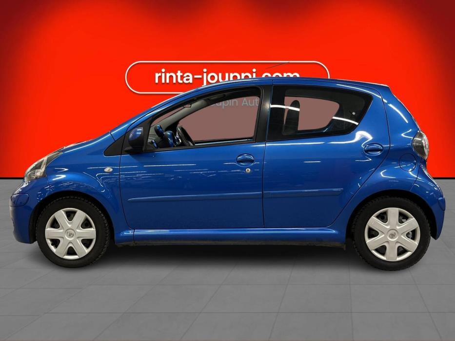 TOYOTA AYGO 2010
