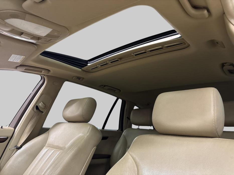 MERCEDES-BENZ R 2007