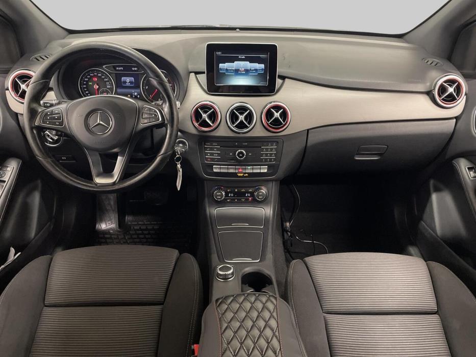 MERCEDES-BENZ B 2016