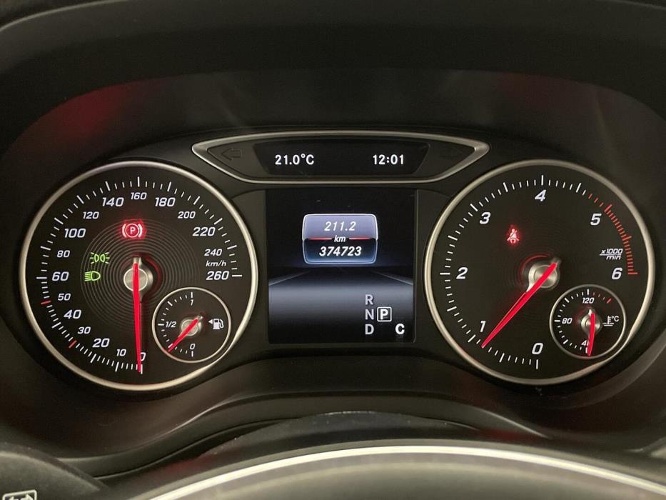 MERCEDES-BENZ B 2016