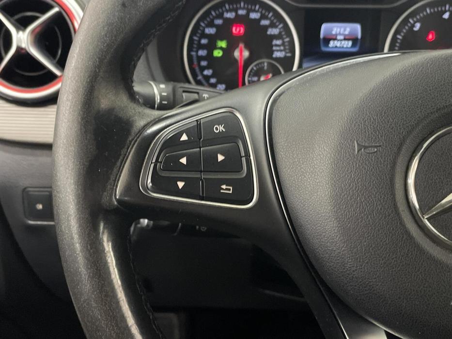 MERCEDES-BENZ B 2016