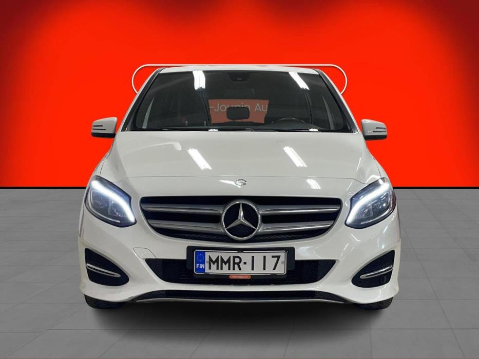MERCEDES-BENZ B 2016