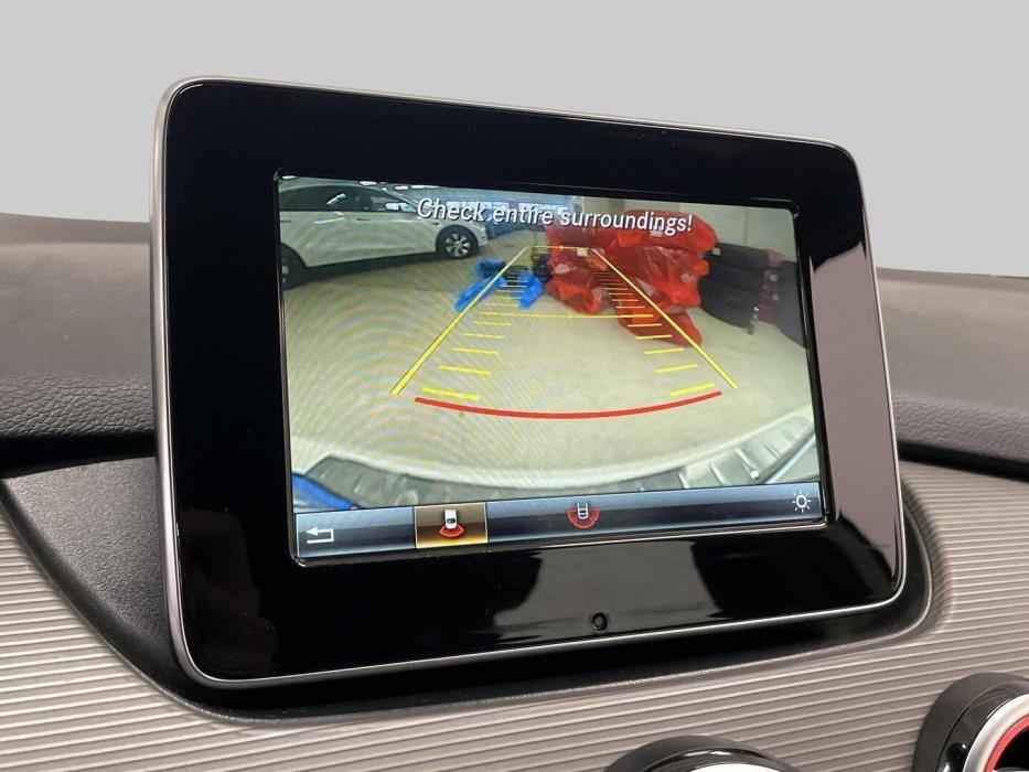 MERCEDES-BENZ B 2016