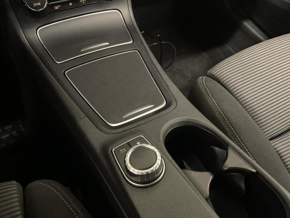 MERCEDES-BENZ B 2016