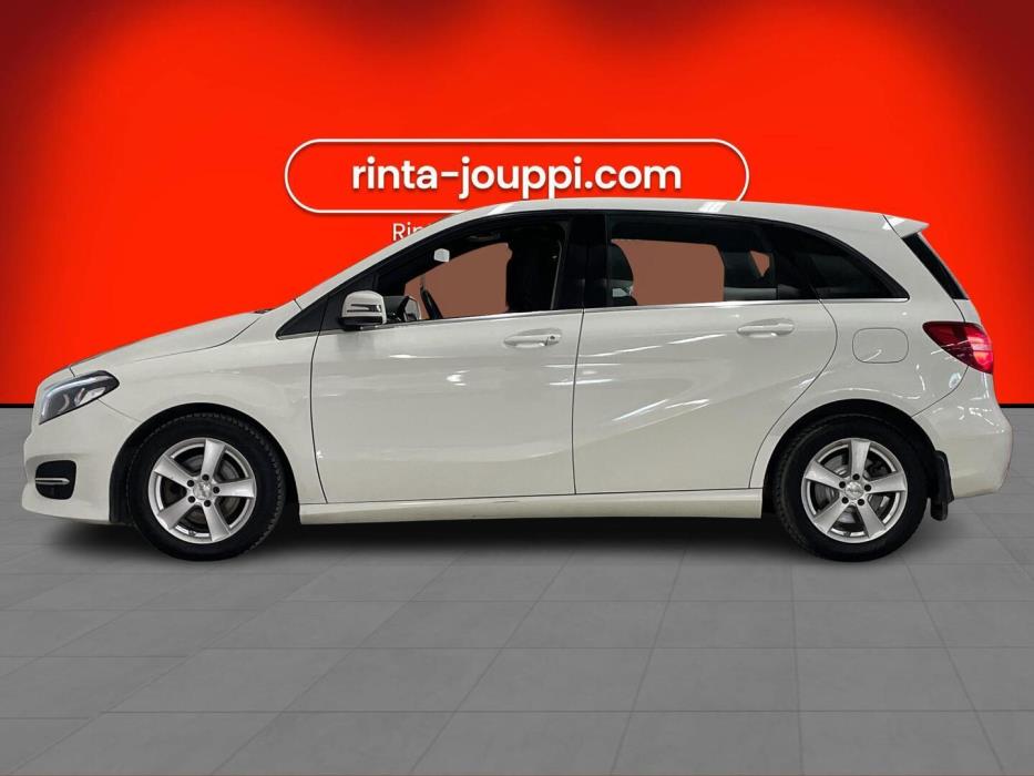 MERCEDES-BENZ B 2016