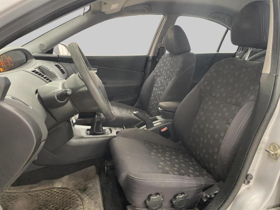 NISSAN Primera 2007