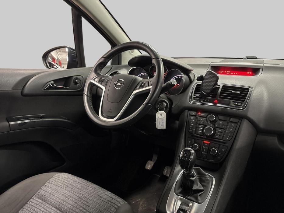 OPEL Meriva 2015