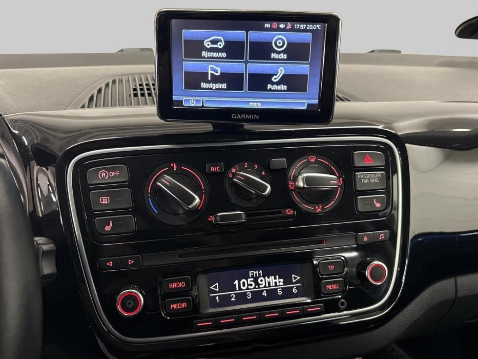 VOLKSWAGEN up! 2014