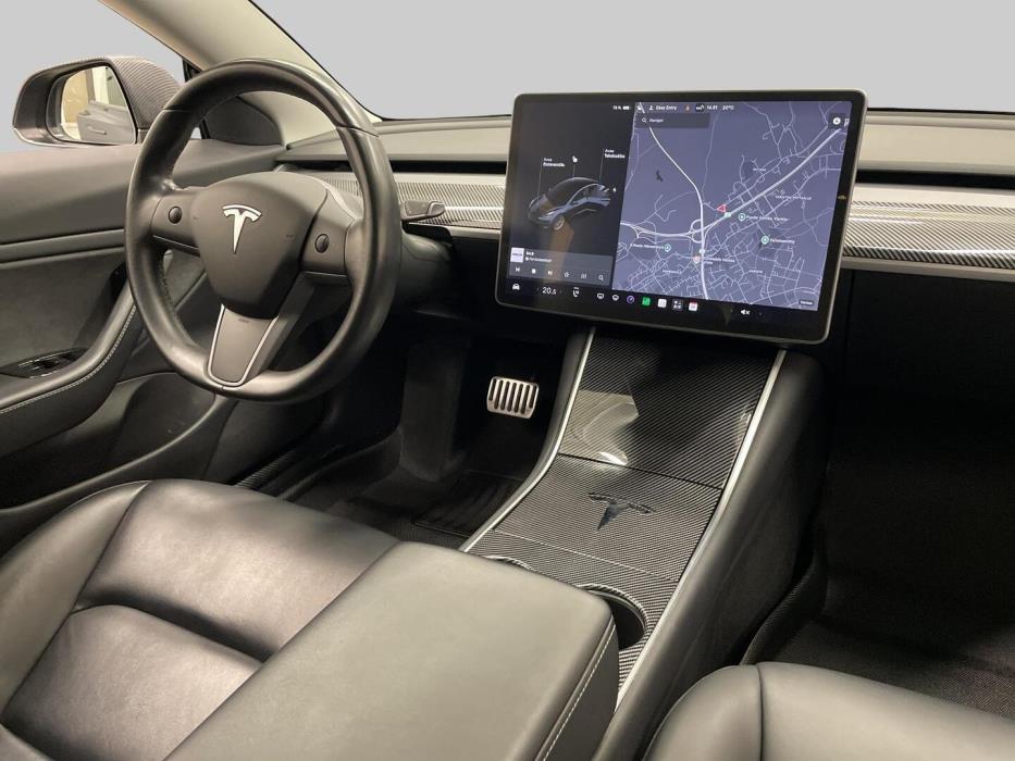 TESLA Model 3 2019