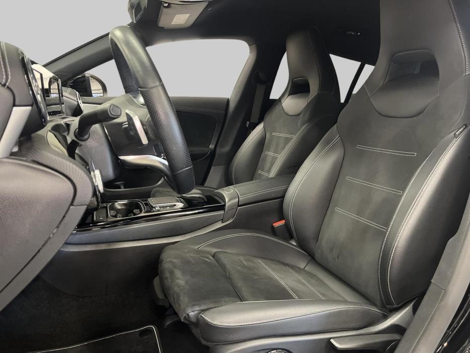 MERCEDES-BENZ CLA 2021