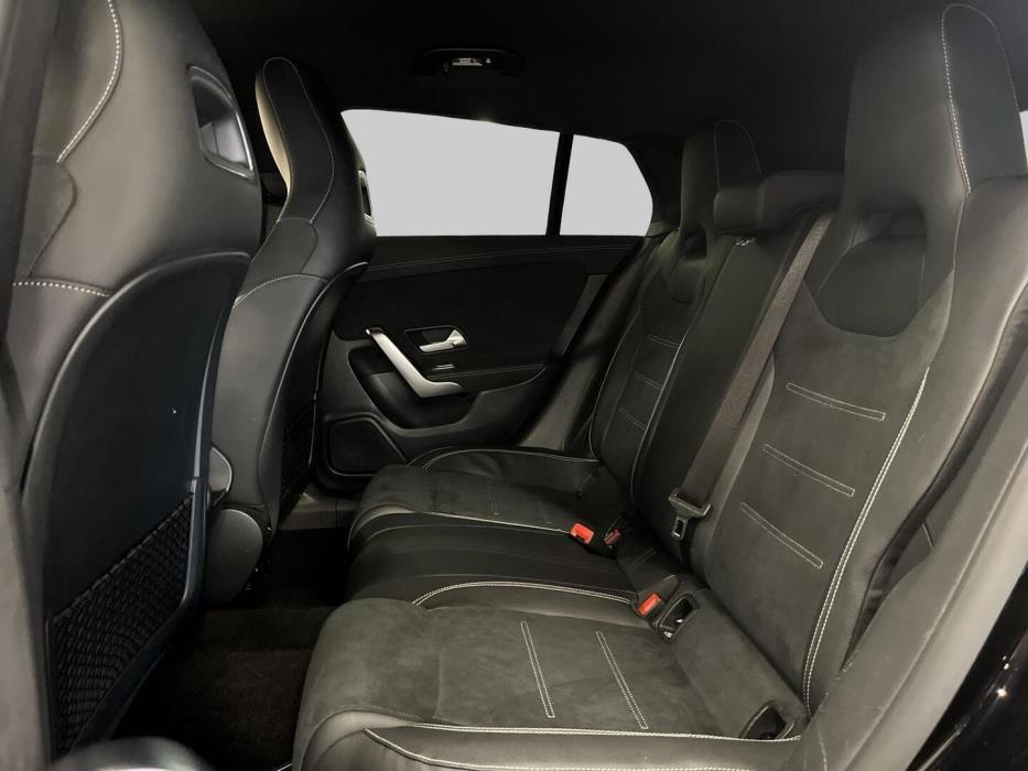 MERCEDES-BENZ CLA 2021