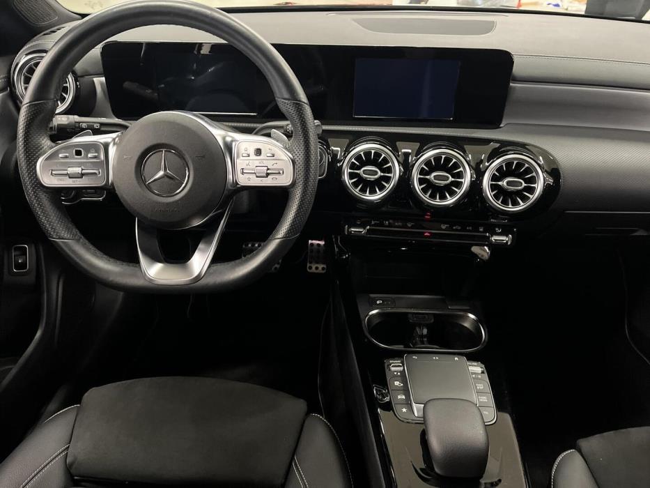 MERCEDES-BENZ CLA 2021