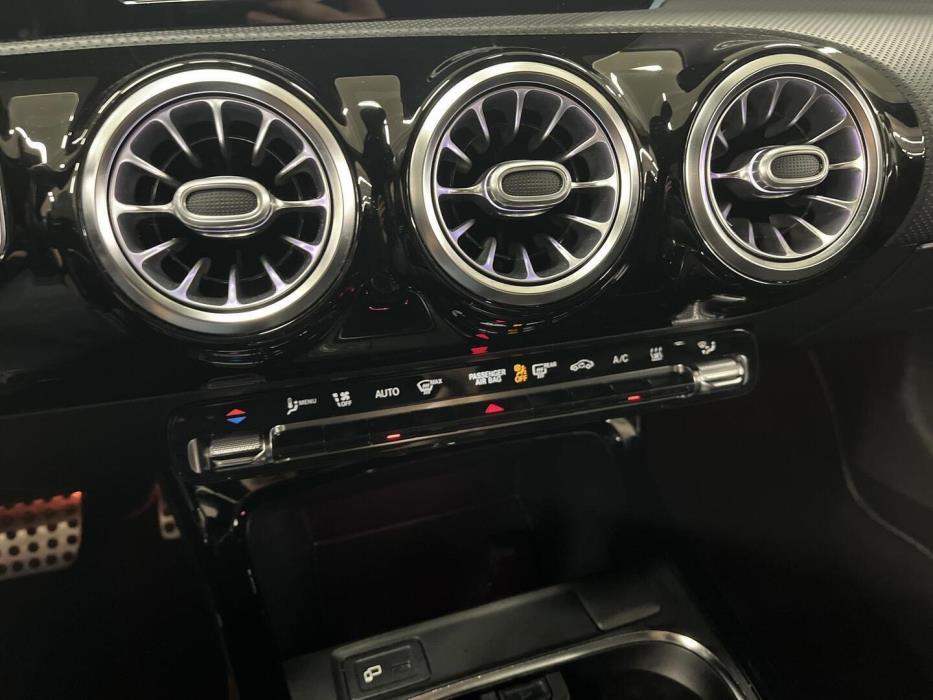 MERCEDES-BENZ CLA 2021