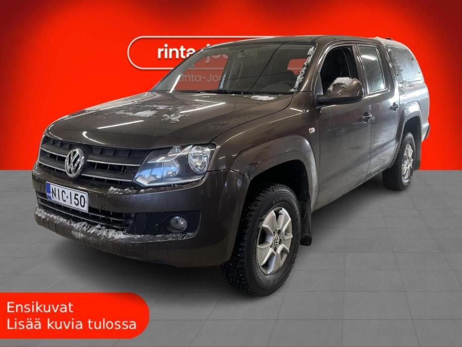 VOLKSWAGEN Amarok 2012