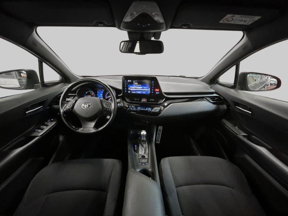 TOYOTA C-HR 2018