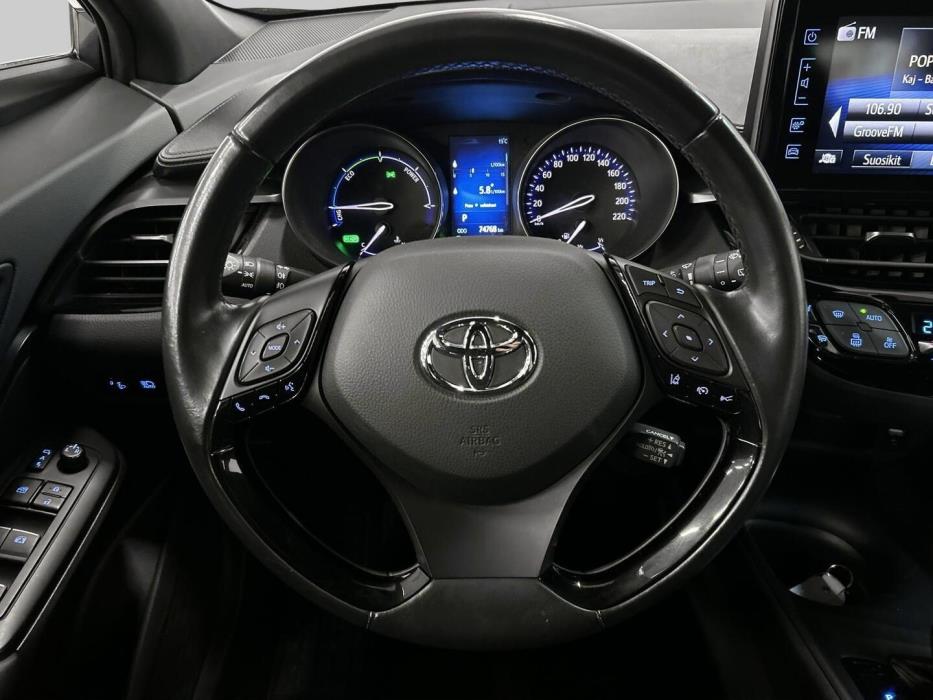 TOYOTA C-HR 2018