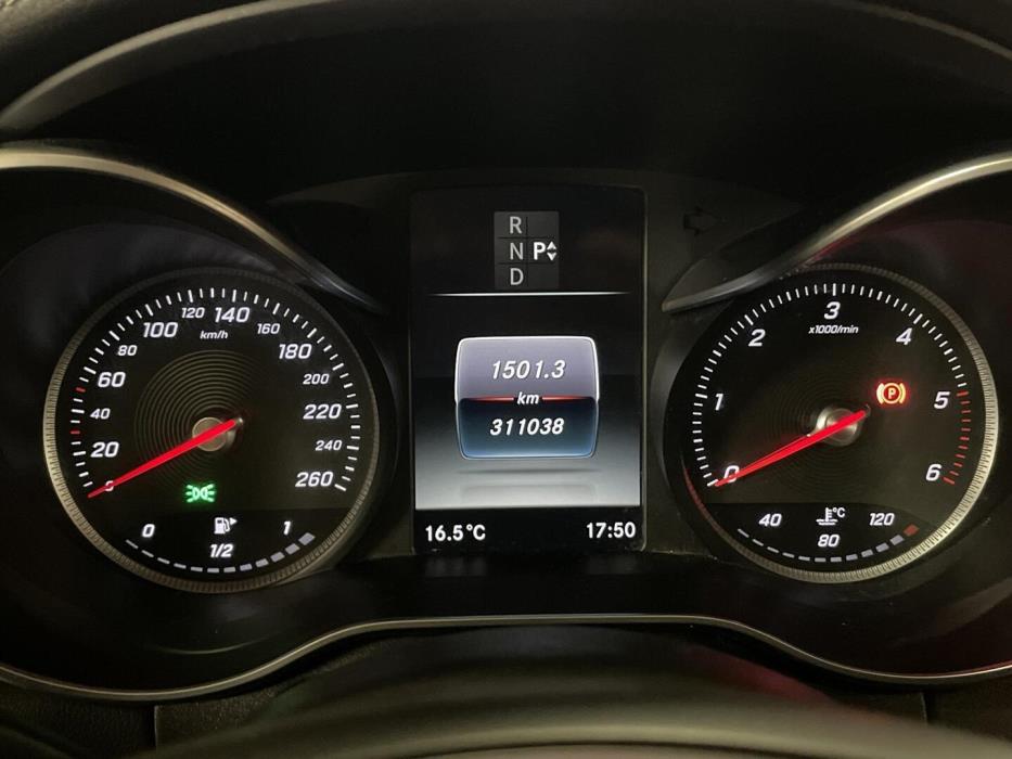 MERCEDES-BENZ C 2015