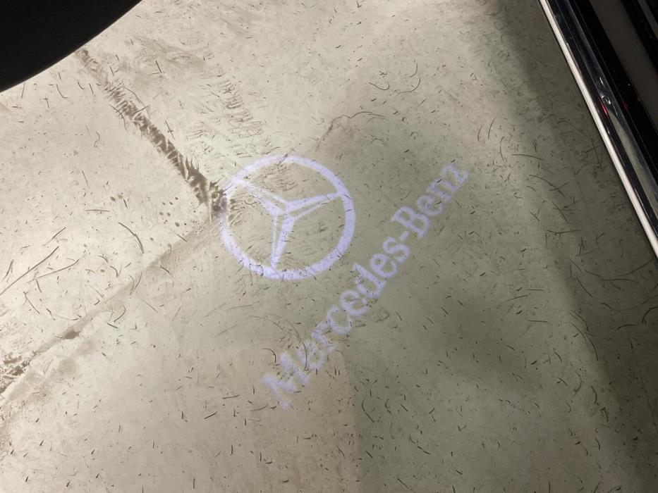 MERCEDES-BENZ C 2015