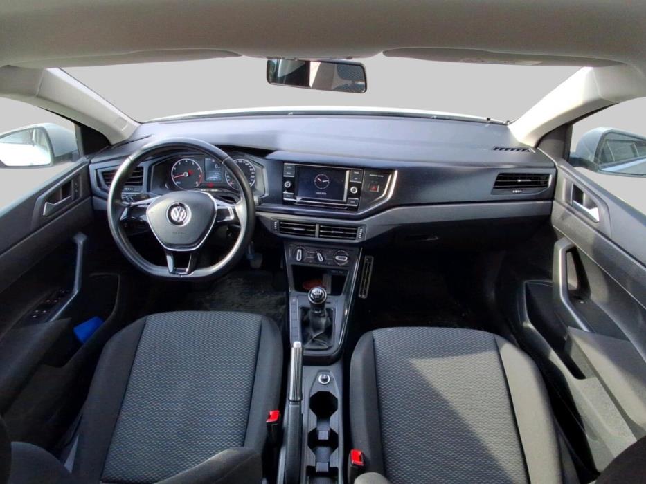 VOLKSWAGEN Polo 2020