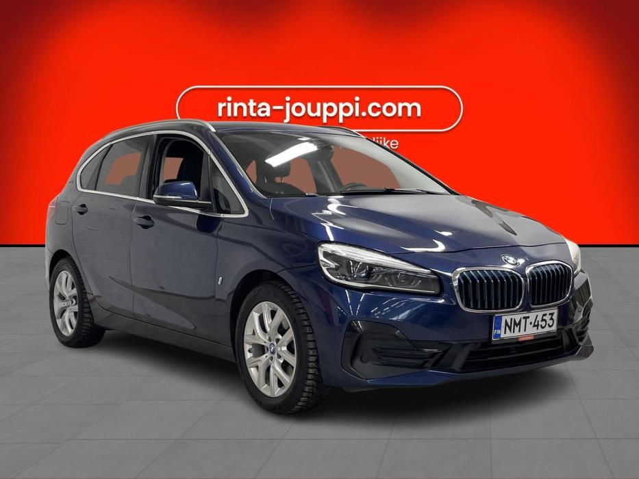 BMW 225 2018