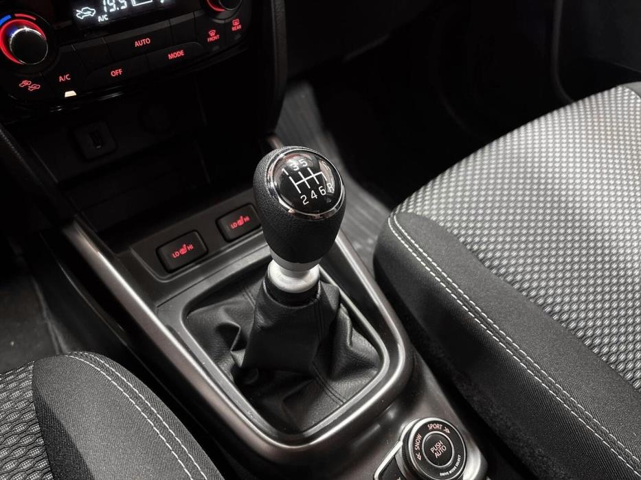 SUZUKI Vitara 2024
