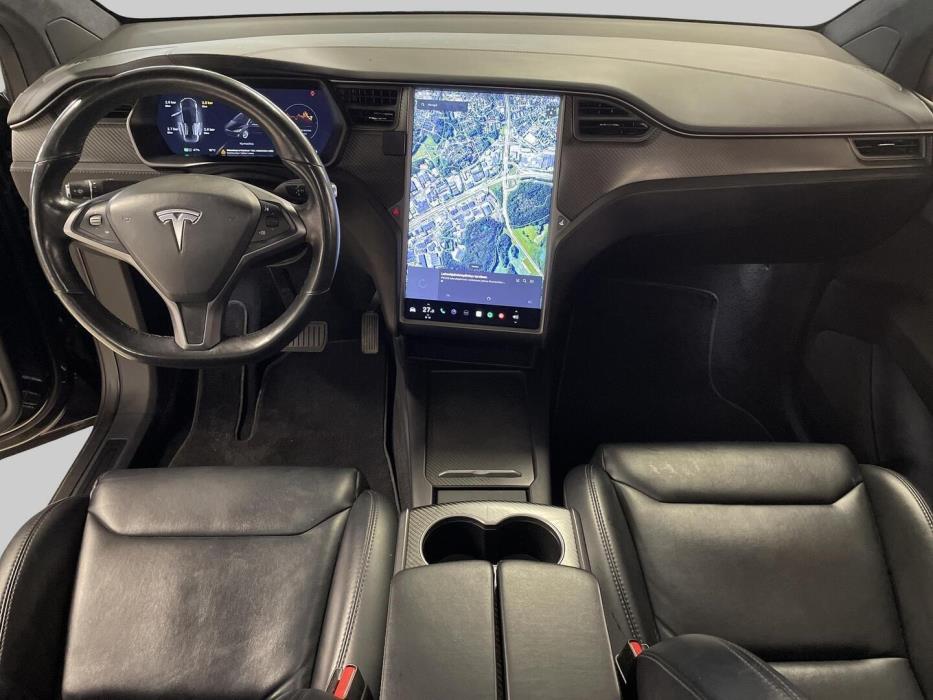 TESLA Model X 2018