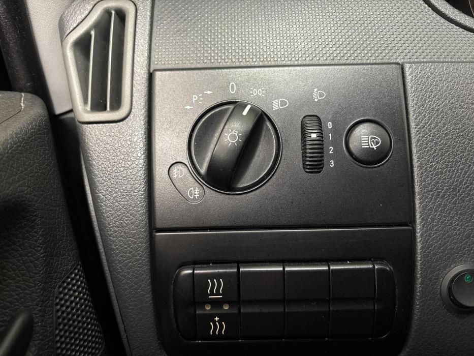 MERCEDES-BENZ Vito 2011
