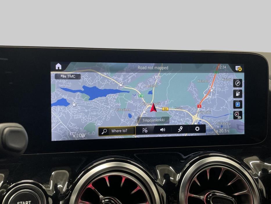 MERCEDES-BENZ EQA 2021