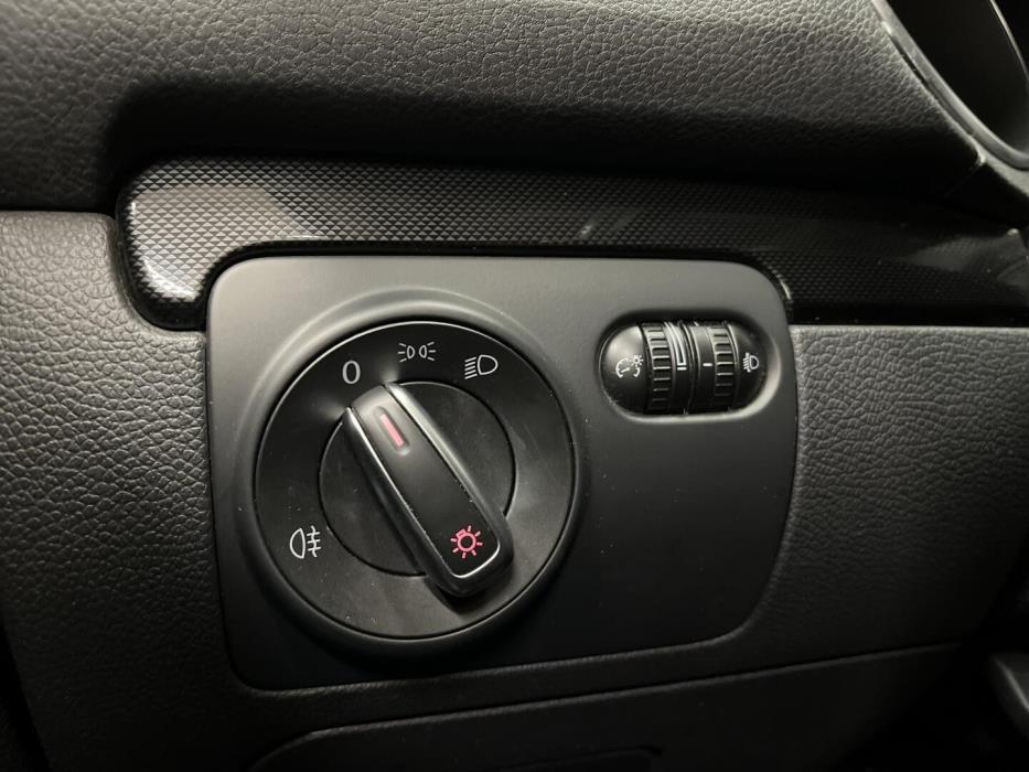 VOLKSWAGEN Golf 2010