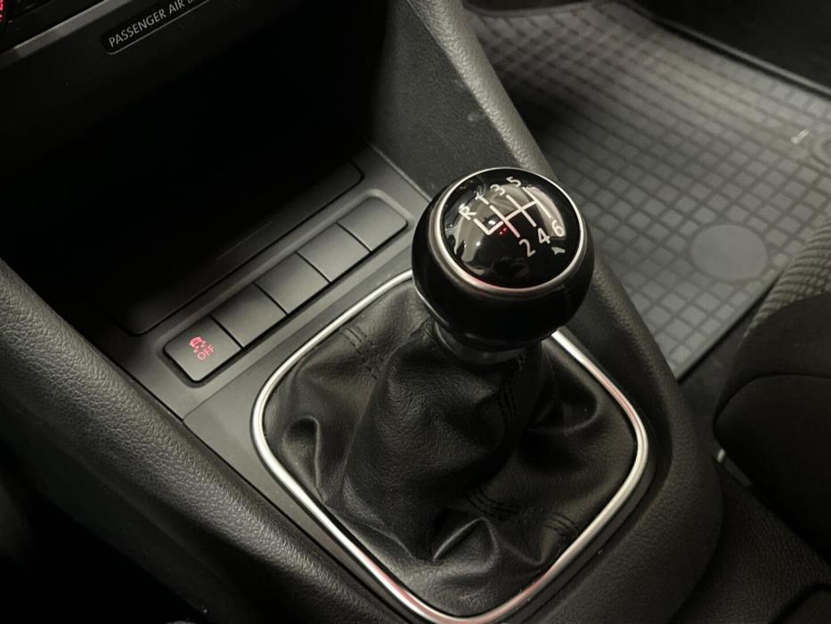 VOLKSWAGEN Golf 2010