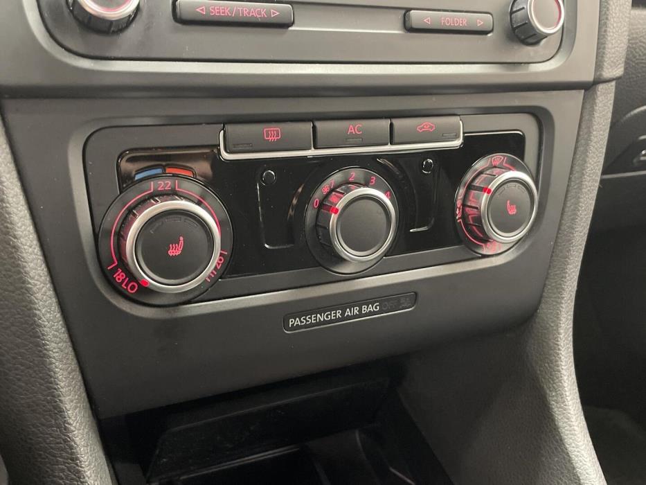 VOLKSWAGEN Golf 2010