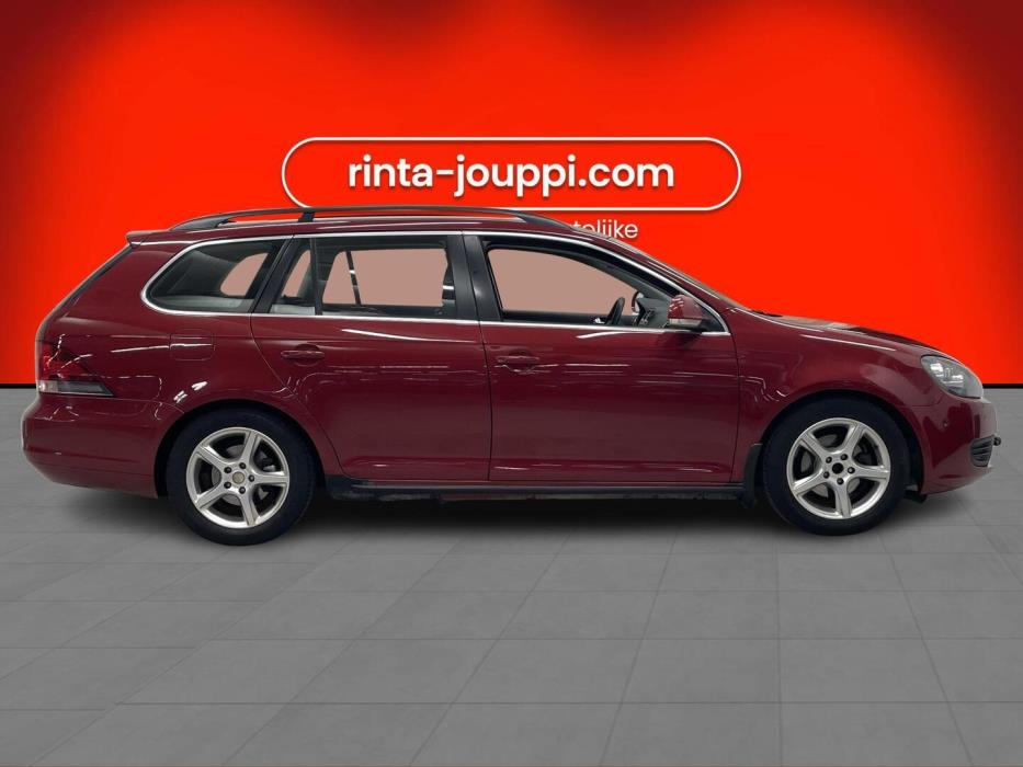 VOLKSWAGEN Golf 2010