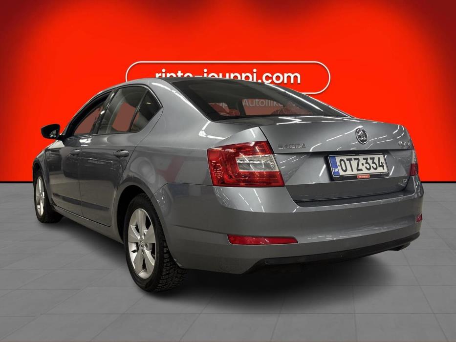 SKODA Octavia 2014