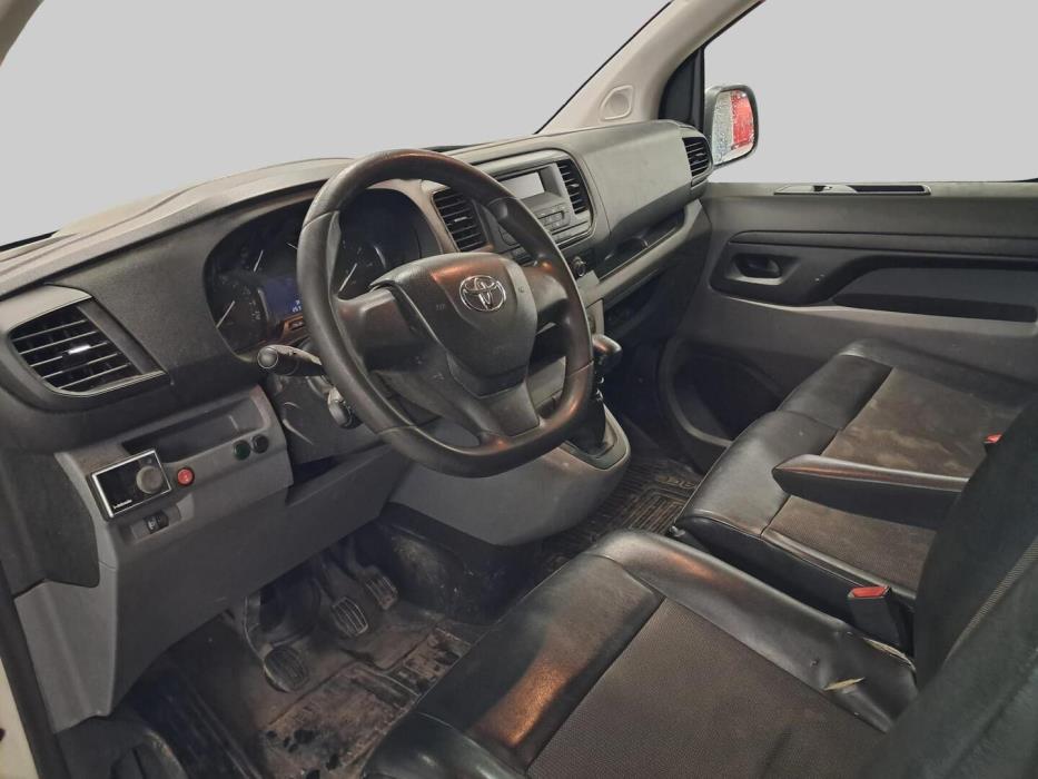 TOYOTA Proace 2018