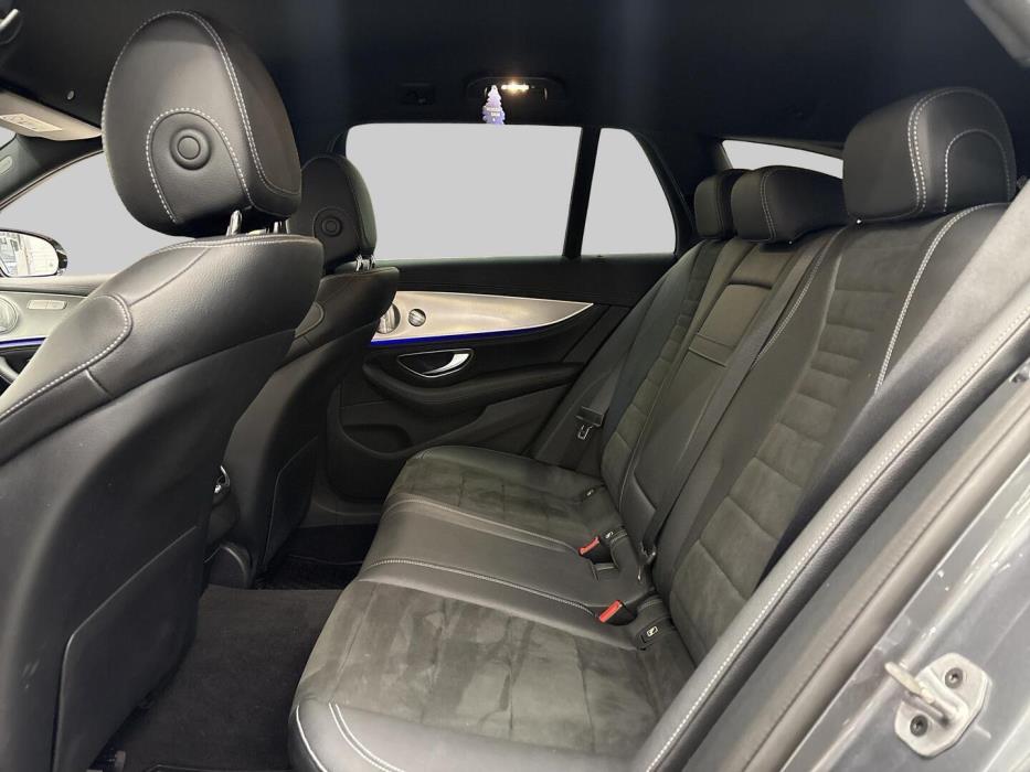 MERCEDES-BENZ E 2018