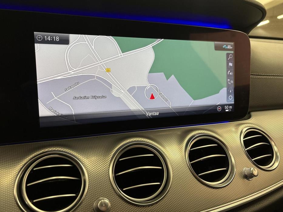 MERCEDES-BENZ E 2018