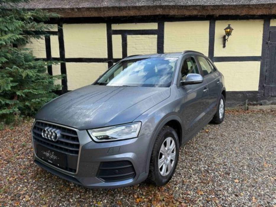 AUDI Q3 2018